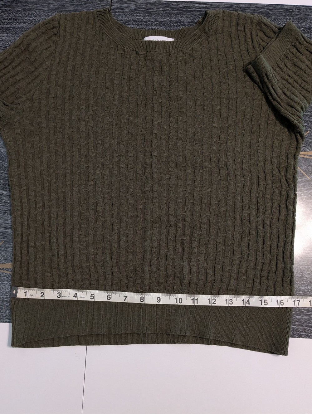 Liz Claiborne SS Crew Neck Green Sweater Sz Medium Cotton/Acrylic Blend - Picture 9 of 10